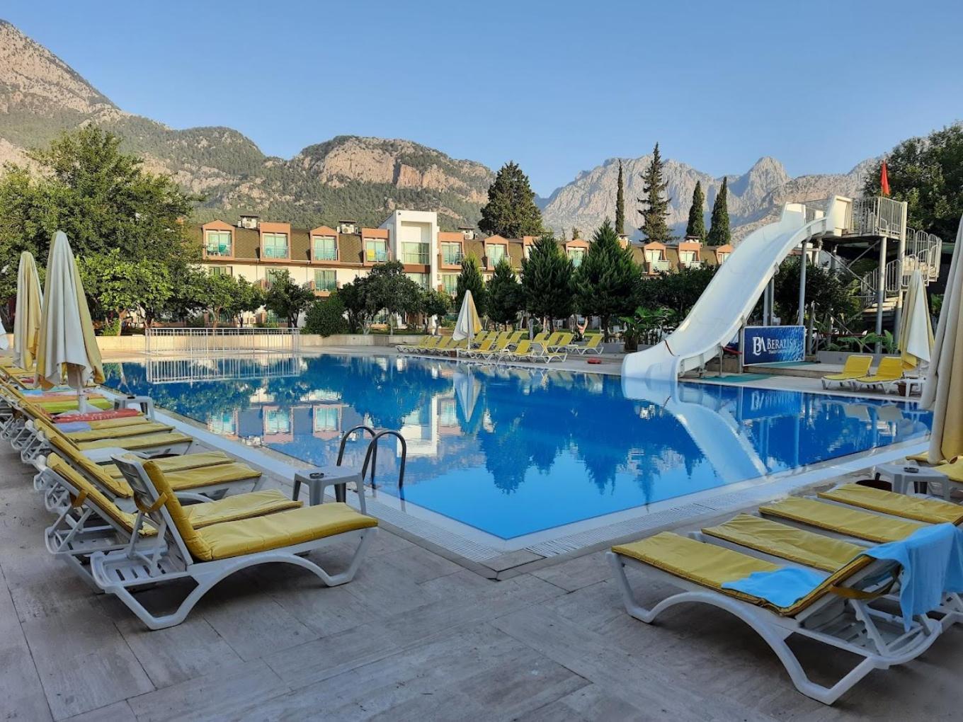 Omorfi Garden Resort Kemer Luaran gambar